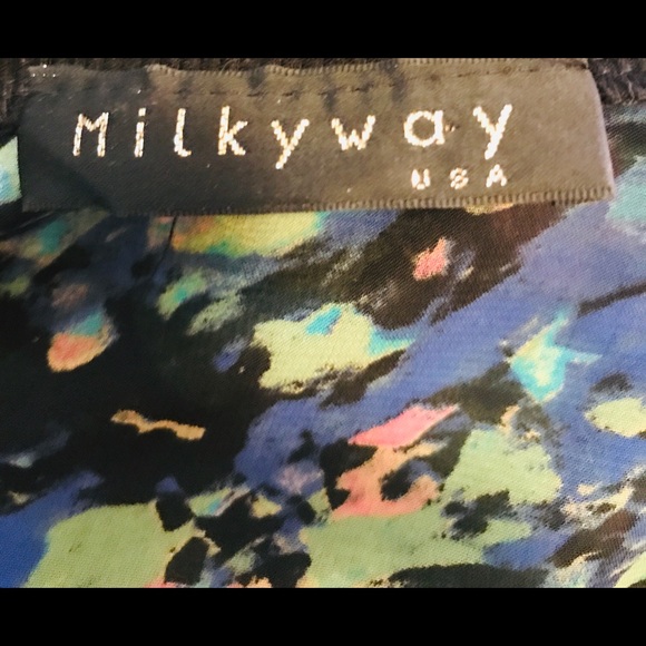 Bright Floral Print and Black Sheer Light Jacket - Picture 4 of 7